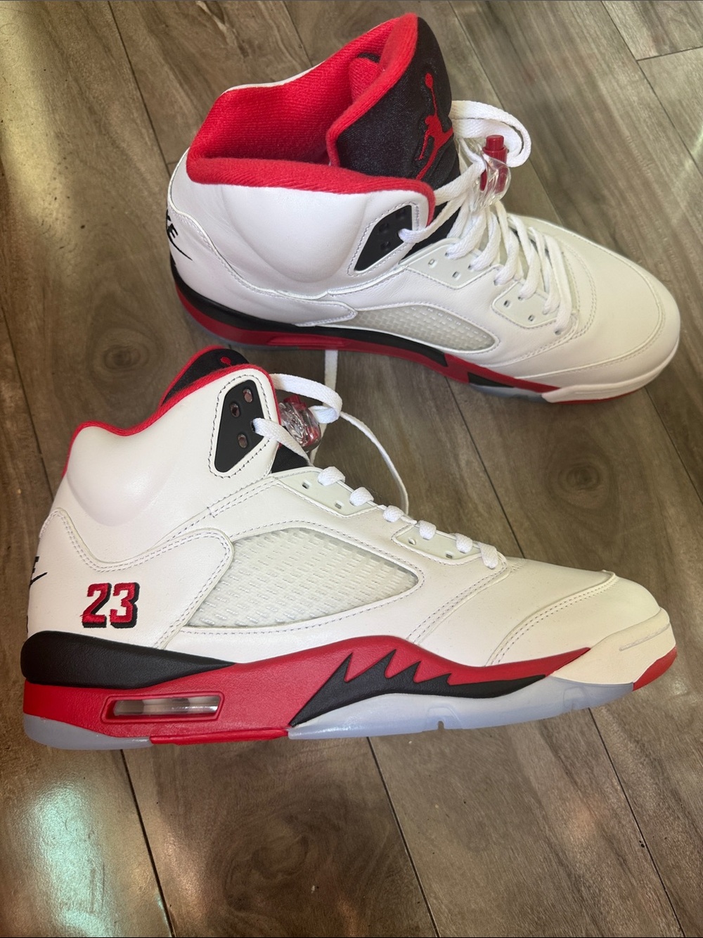 Air Jordan 5 Retro 'Fire Red Black Tongue'
